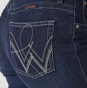 Wrangler Q Baby Jeans *NWT* Style Boot Scootin (WRQ20ST) Size 5/6, Length 32"
